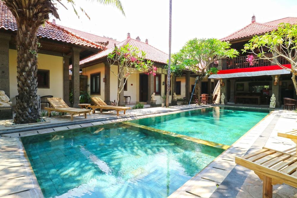 Puri Yuma Hotel Denpasar Kültér fotó