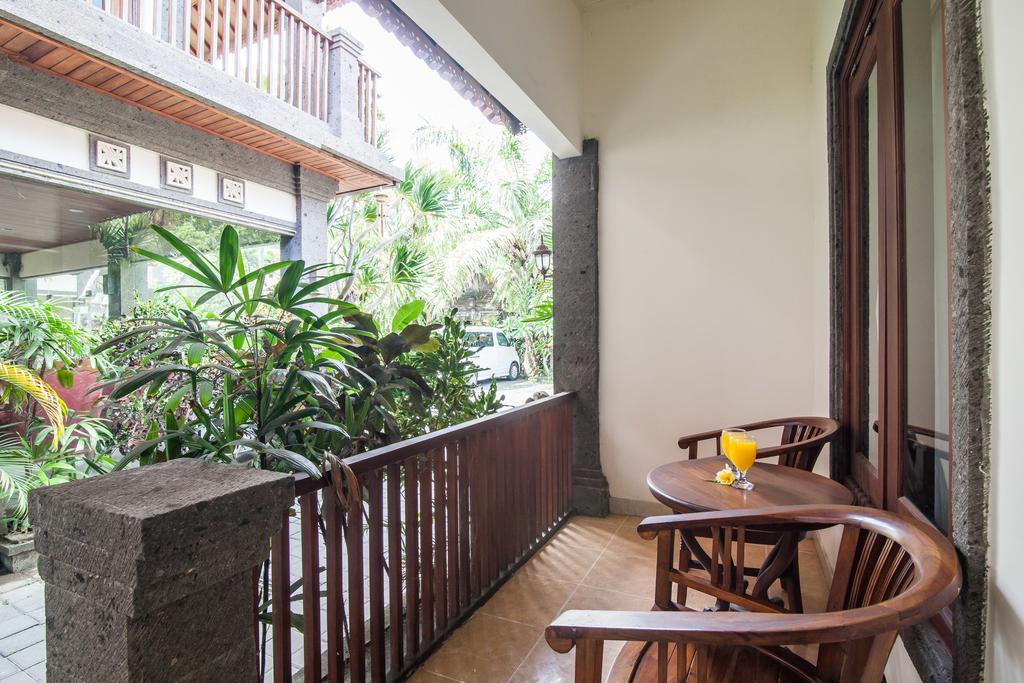 Puri Yuma Hotel Denpasar Kültér fotó