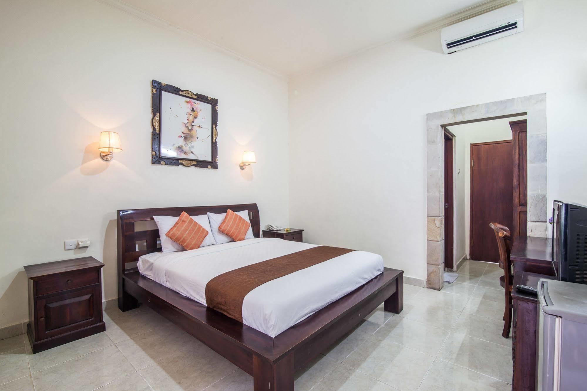 Puri Yuma Hotel Denpasar Kültér fotó